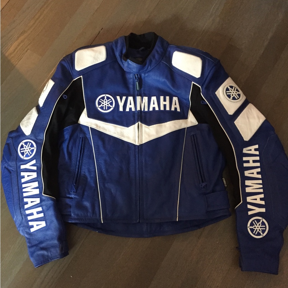 Mint condition old style Yamaha motorcycle jacket size L and women’s size small